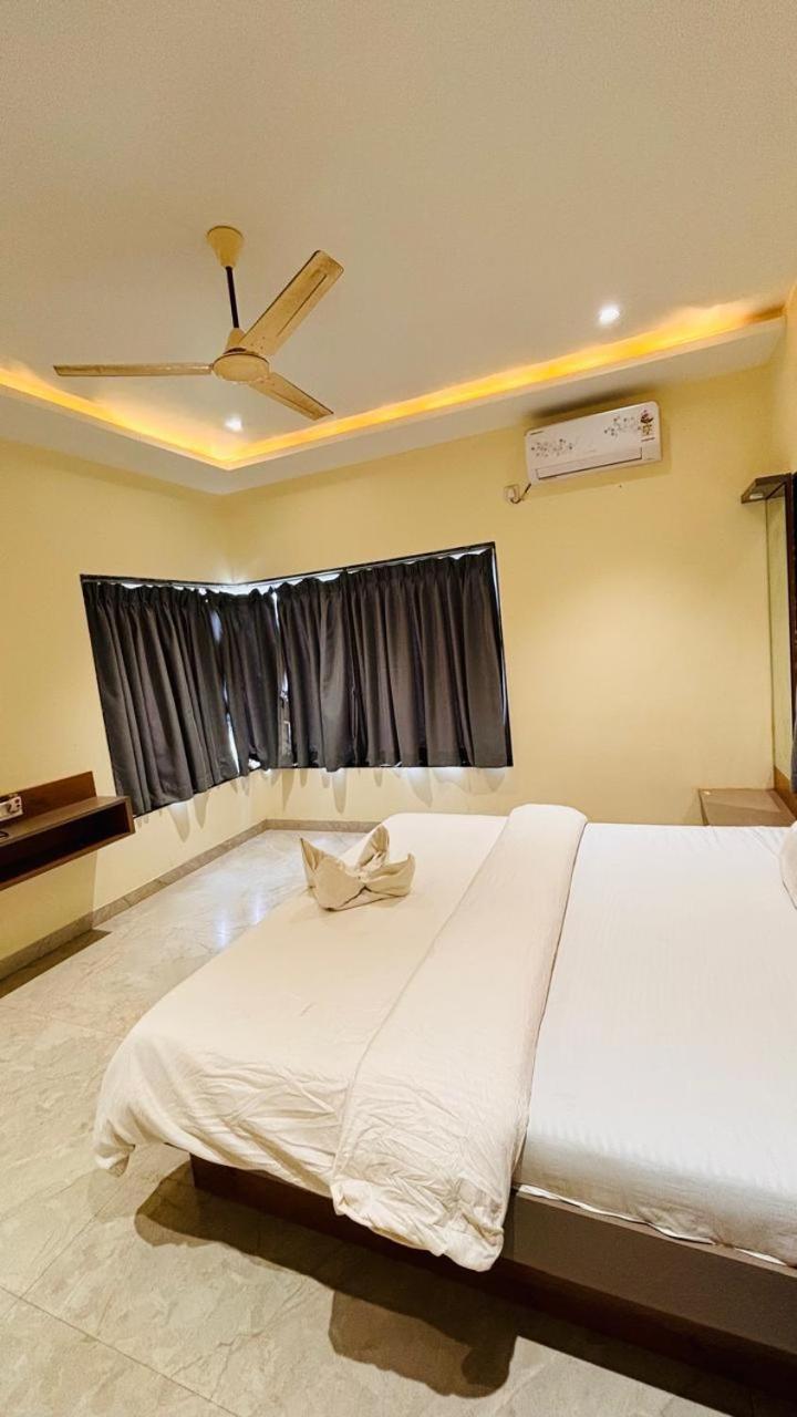 Paramount 3 Ac Bedrooms Hall Garden With Lake View Панчгани Екстериор снимка