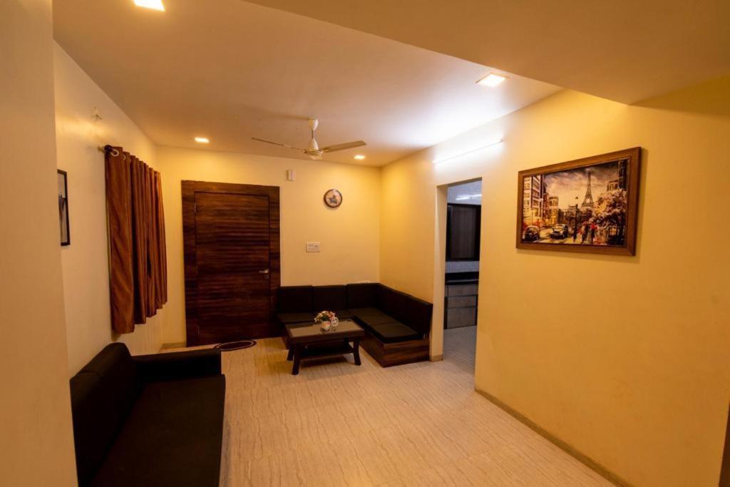 Paramount 3 Ac Bedrooms Hall Garden With Lake View Панчгани Екстериор снимка