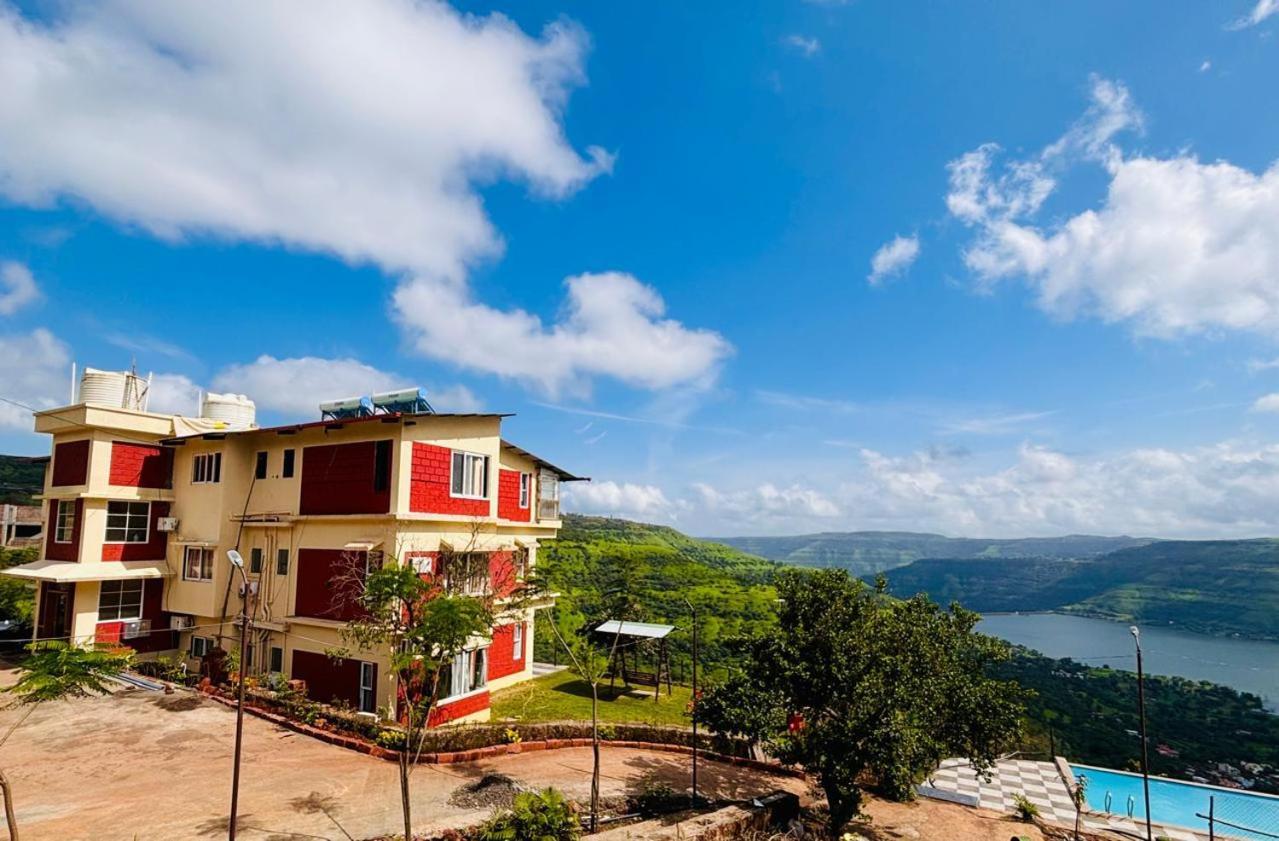 Paramount 3 Ac Bedrooms Hall Garden With Lake View Панчгани Екстериор снимка